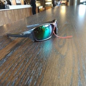 Oakley Straight Link
